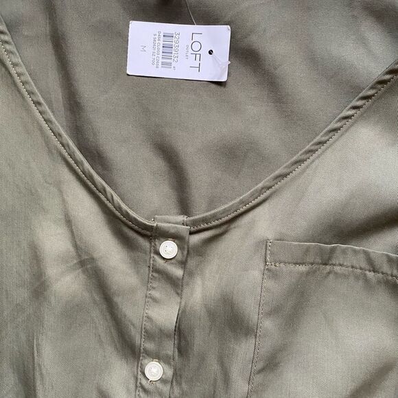 Loft Factory Outlet jumpsuit. NWT. Size Medium - Picture 4 of 5
